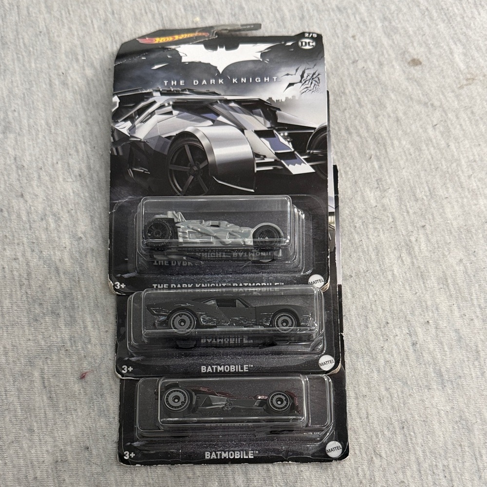 Hot Wheels The Dark Knight Batmobile Toy Car - Silver/Black